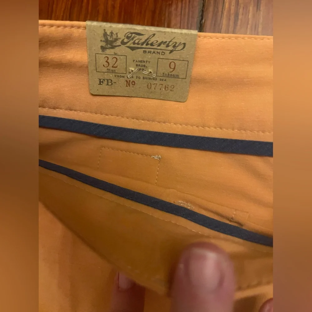 NWT Faherty All Day Shorts 9” inseam sz 32 $98